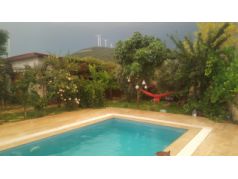 Satılık Yeşiltepe Havuzlu Müstakil 4+1 Villa